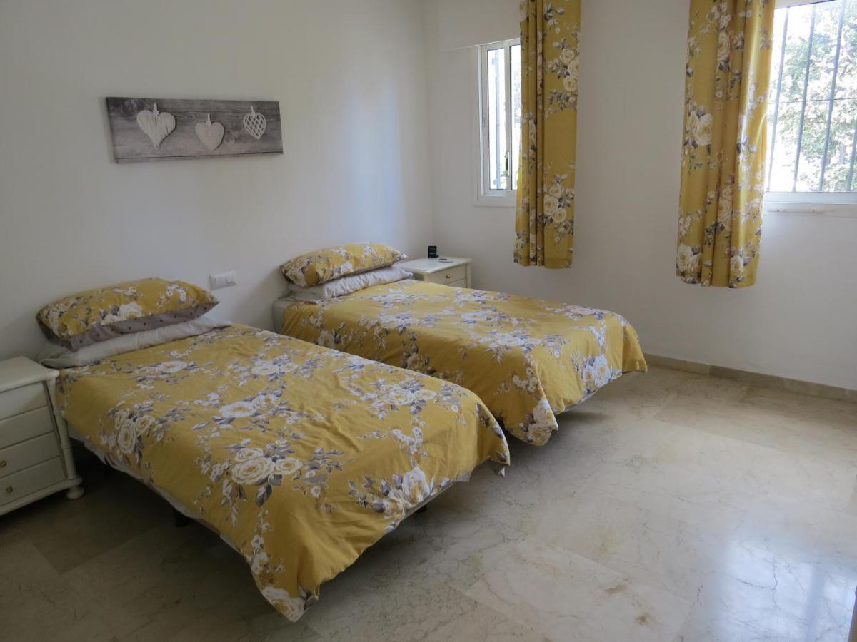 Benavista Estepona - 2 Bed Town House With Pool Villa Bagian luar foto