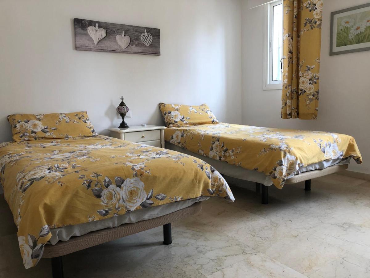 Benavista Estepona - 2 Bed Town House With Pool Villa Bagian luar foto