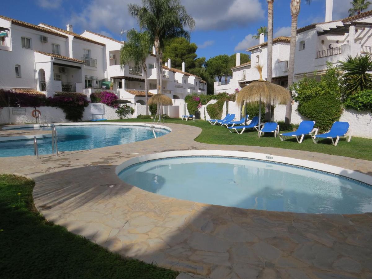 Benavista Estepona - 2 Bed Town House With Pool Villa Bagian luar foto